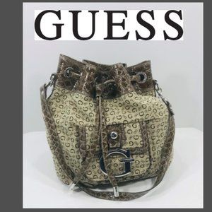 50% OFF Like New Guess Logo Shoulder Bag